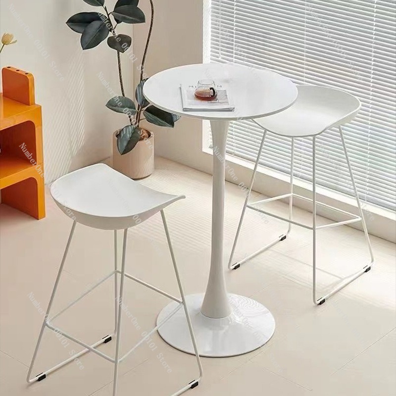 Elegante minimalistische ronde - Coffee Tea Lounge recensie en prijs